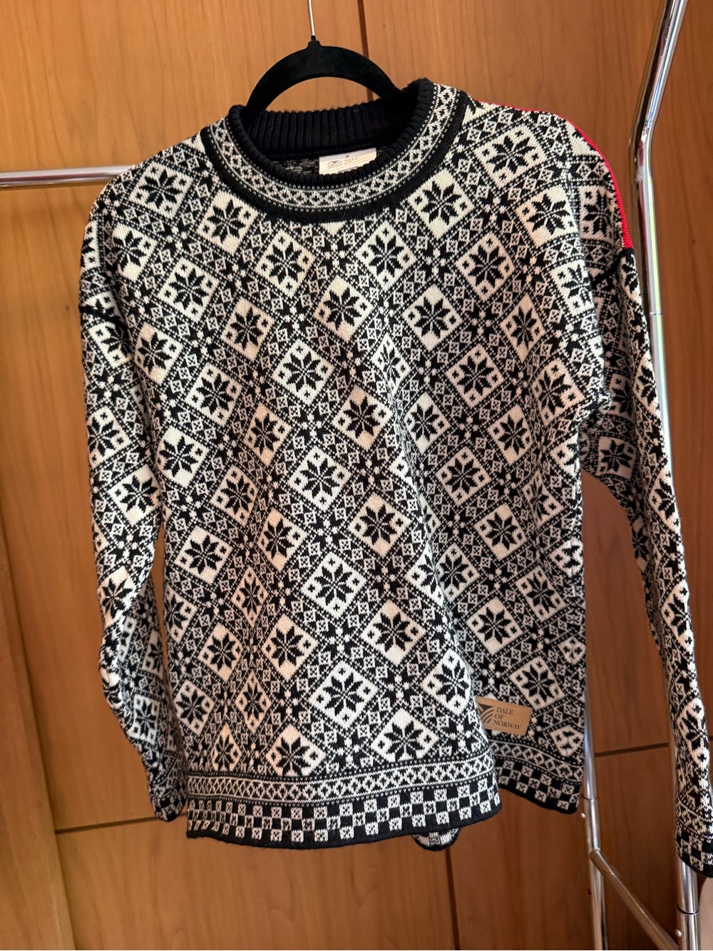 NWOT Dale of Norway Black and White Nordic Pattern Crewneck Sweater, Size Medium